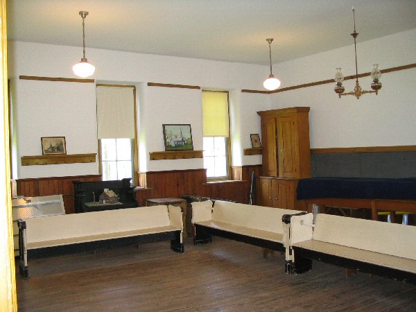 Inside View 4